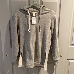 NWT H&M Gray Zip-Up Hoodie / Size - XS